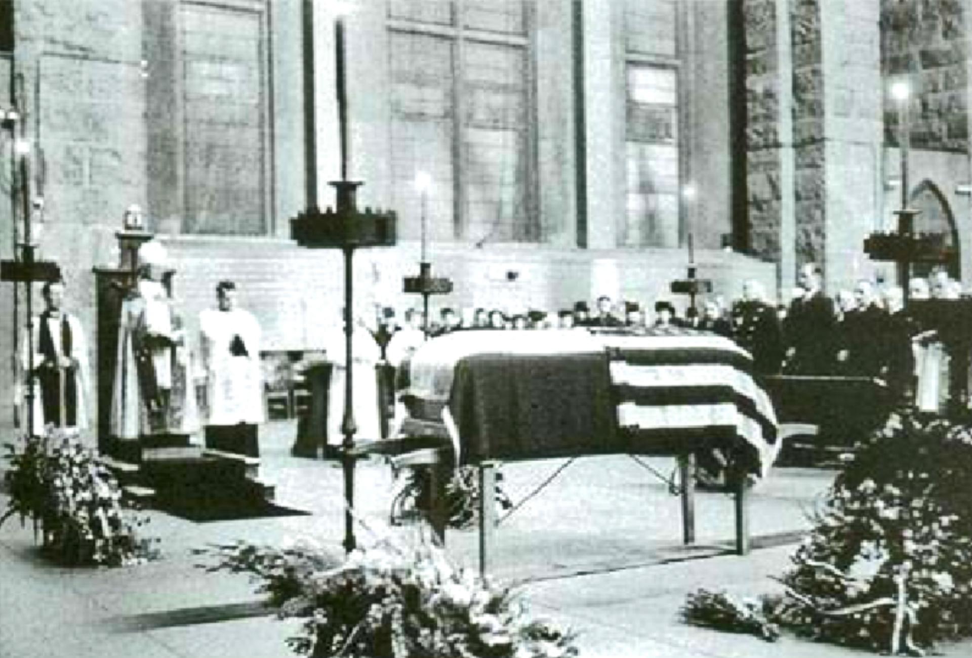 Nikola Tesla’s funeral, from 1943